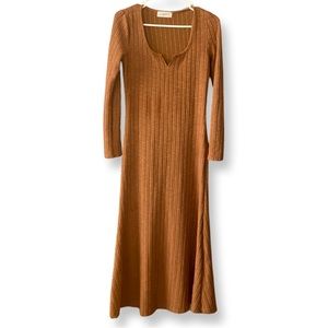 Carly Jean Los Angeles long sleeve sweater dress